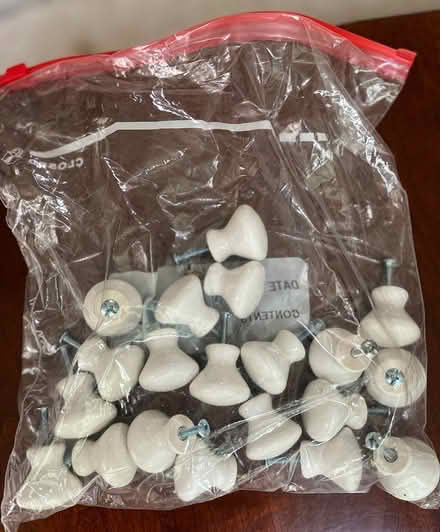 Photo of free Ceramic drawer/cabinet knobs (South Forsyth county) #2