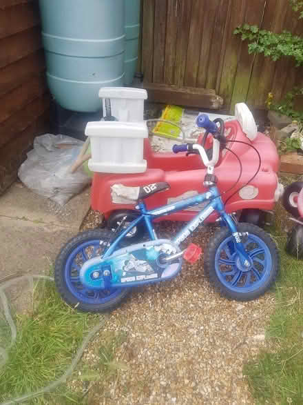 Photo of free little tikes fire engine and bike (Welling DA16) #1