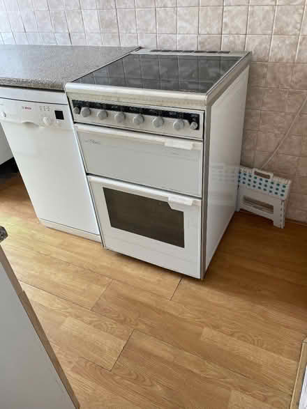 Photo of free Gas Cooker- Valor classic 2 (Holders Hill Circus NW7) #2