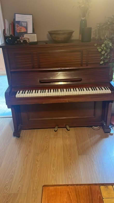 Photo of free Antique Langfritz Piano (S6 Hillsborough) #4