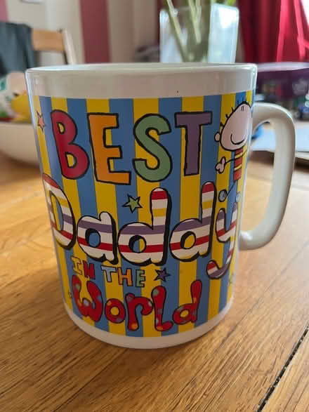 Photo of free Giant ‘Best Daddy in the World’ Mug (Denholme BD13) #2