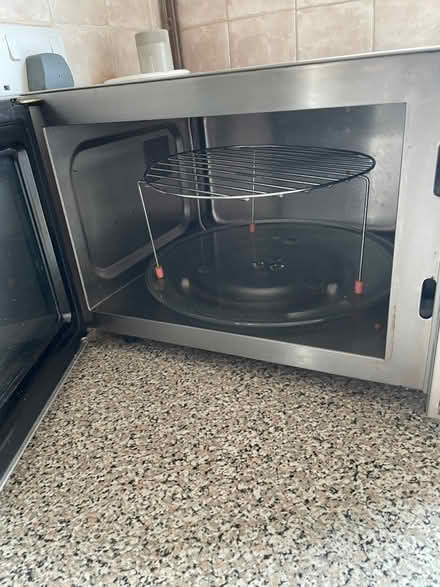 Photo of free Microwave-panasonic (Holders Hill Circus NW7) #1