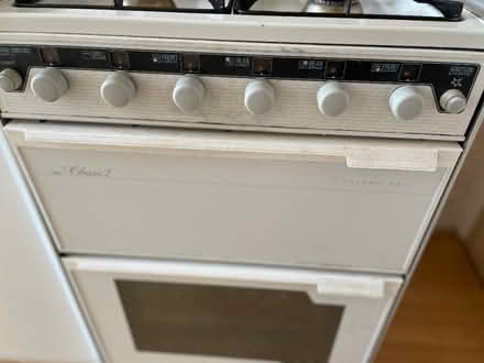 Photo of free Gas Cooker- Valor classic 2 (Holders Hill Circus NW7) #3