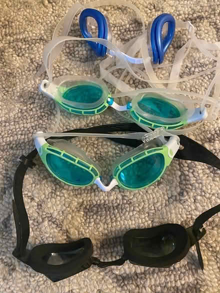 Photo of free Goggles - 4 (Highlands) #1