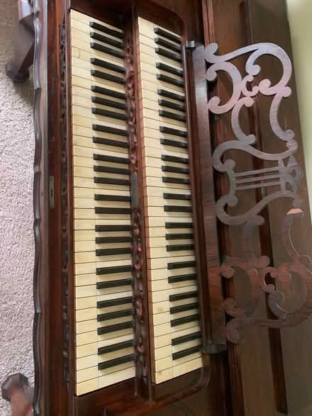 Photo of free piano (Waters Landing) #3