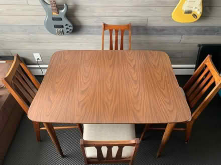 Photo of free Dining Table Set (Hopewell Junction, New York) #3