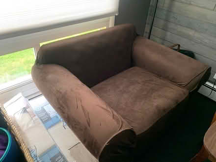 Photo of free Oversized Chair (Hopewell Junction, New York) #1