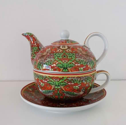 Photo of Afternoon tea set (Liverpool L17) #3