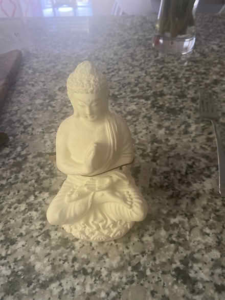Photo of free Small sitting buddha (MD) #1