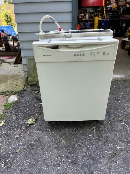 Photo of free Dishwasher (North side of Cleveland Hts) #2