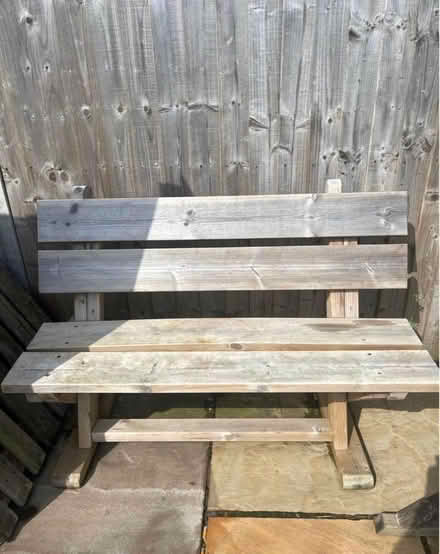 Photo of Bench (Trumpington CB2) #1