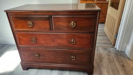 Photo of free Chest of draws (Crowhurst east sussex) #2