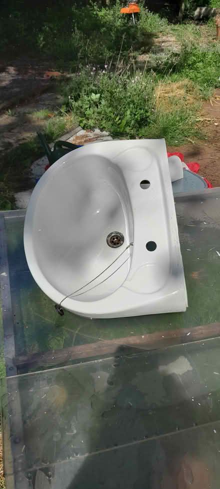 Photo of free Bathroom fittings (Sowerby Bridge, HX6) #4