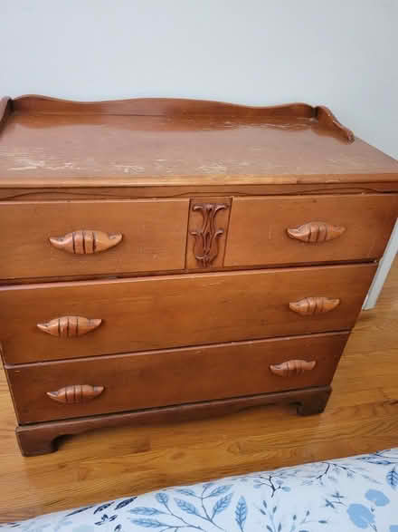 Photo of free Vintage Bedroom set (Abingdon) #3