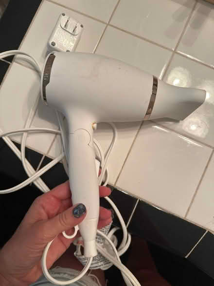 Photo of free Blow dryer (Southwest norman) #1