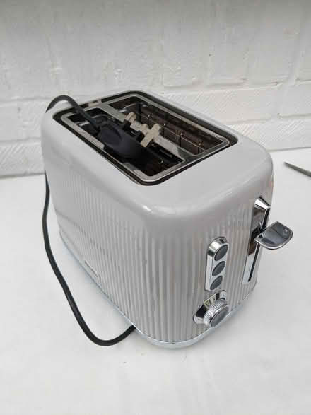 Photo of free Breville toaster (RG17 Hungerford) #1