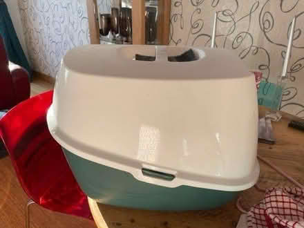Photo of free Hooded cat litter tray (Hove) #1
