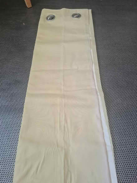 Photo of free Pale green curtains (HP13) #2