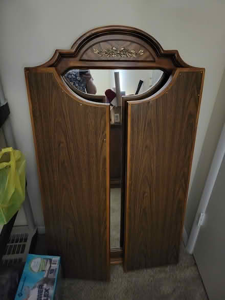 Photo of free Dresser and mirror (Marietta) #1