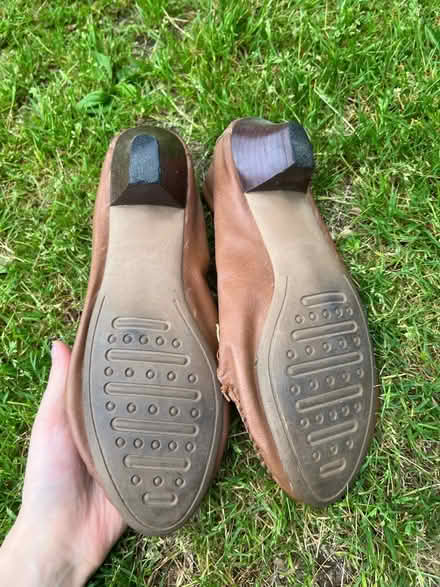 Photo of free women’s vintage shoes (norwalk) #1