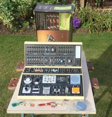 Photo of free MyKit System 7 Electronics Kit (Oadby Lodge Farm LE2) #1