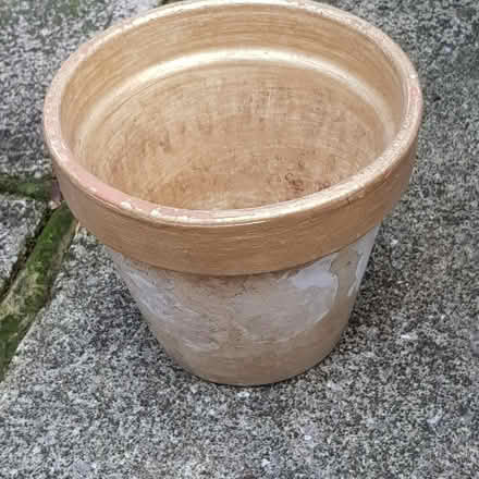 Photo of free Three Terracotta Plant Pots (Handforth SK9) #3