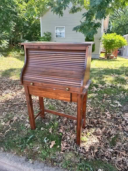 Photo of free small roll top writing desk (North side) #1
