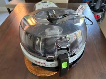 Photo of free Tefal actifry for parts/repair (BT14) #1