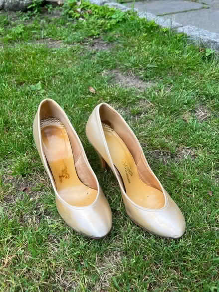 Photo of free vintage women’s heels (norwalk) #2