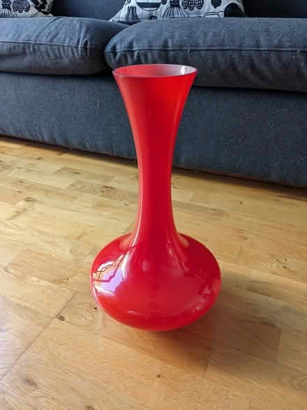 Photo of free Glass Vase (Berkhamsted) #1