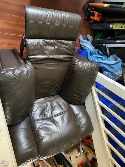 Photo of free brown leather reclining arm chair (guildford GU1) #2