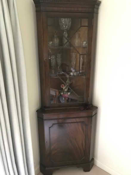 Photo of free Corner Cabinet (Fulbrook OX18) #4