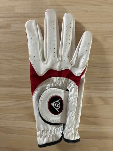 Photo of free Golf right-hand glove (Tetbury) #1