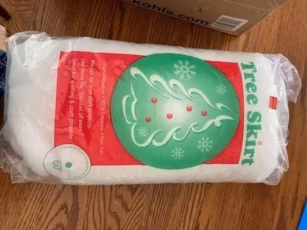 Photo of free Christmas items. Boyds, near Black Hills Regional Park #1