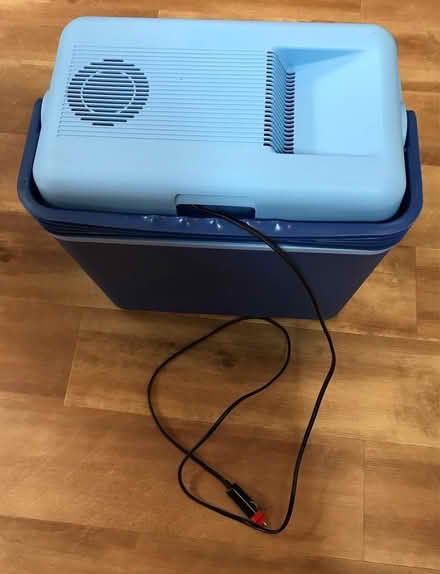 Photo of free Car cool box - sort of working (Emerson’s green, BS16) #1