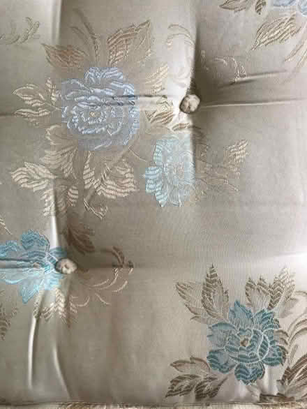 Photo of free Divan Bed (Fulbrook OX18) #4