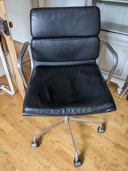 Photo of free Desk Chair (Berkhamsted) #2