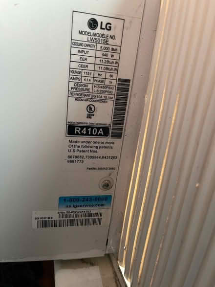 Photo of free LG window air conditioner (Koreatown) #3