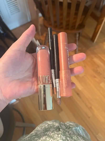 Photo of free Huge bag of cosmetics and make up (Columbia Heights) #2