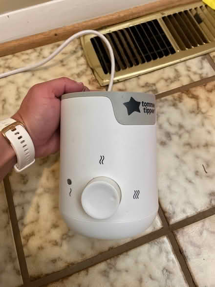 Photo of free Tommee Tipper Bottle Warmer (Oakton woods way) #1