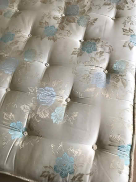Photo of free Divan Bed (Fulbrook OX18) #3
