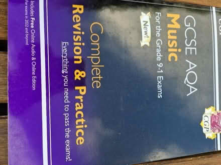 Photo of free GCSE Revision Guides (Hutton, Preston PR4) #3