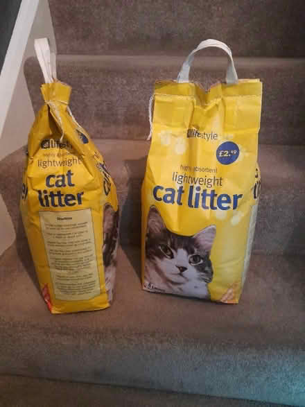 Photo of free Cat Litter (Little Longstone DE45) #1