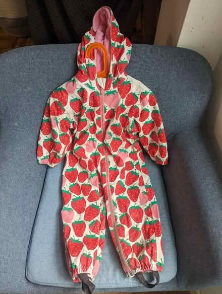 Photo of free Kids jackets and shoes (20008, near BreadFurst) #4