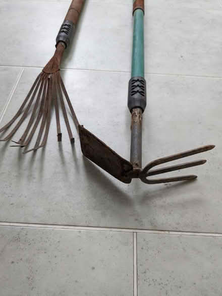Photo of free Garden tools (BN3, Poets Corner) #1