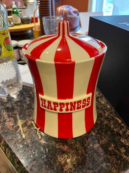 Photo of free Ceramic cookie jar (Briarcliff Manor) #1