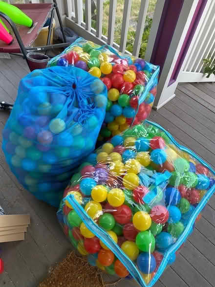 Photo of free 4 Bags of Ball Pit balls (Capitol Hill) #1