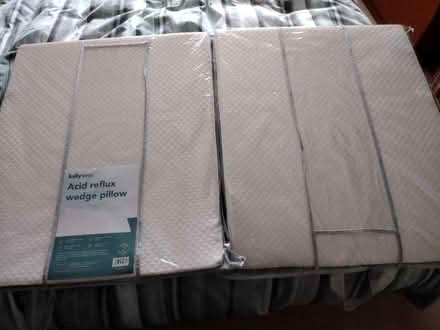 Photo of free Wedge pillows (Baguley M33) #2