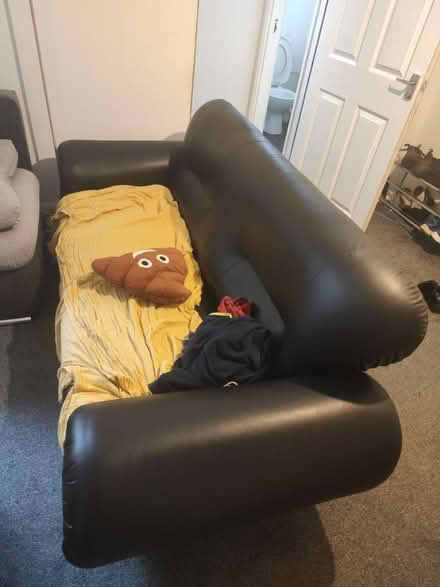 Photo of free Sofa (PE2) #2