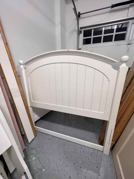 Photo of free Full Bed (Vienna NE) #1